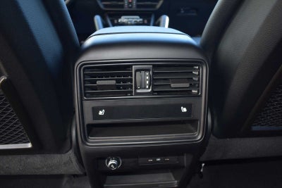 2024 Porsche Cayenne AWD