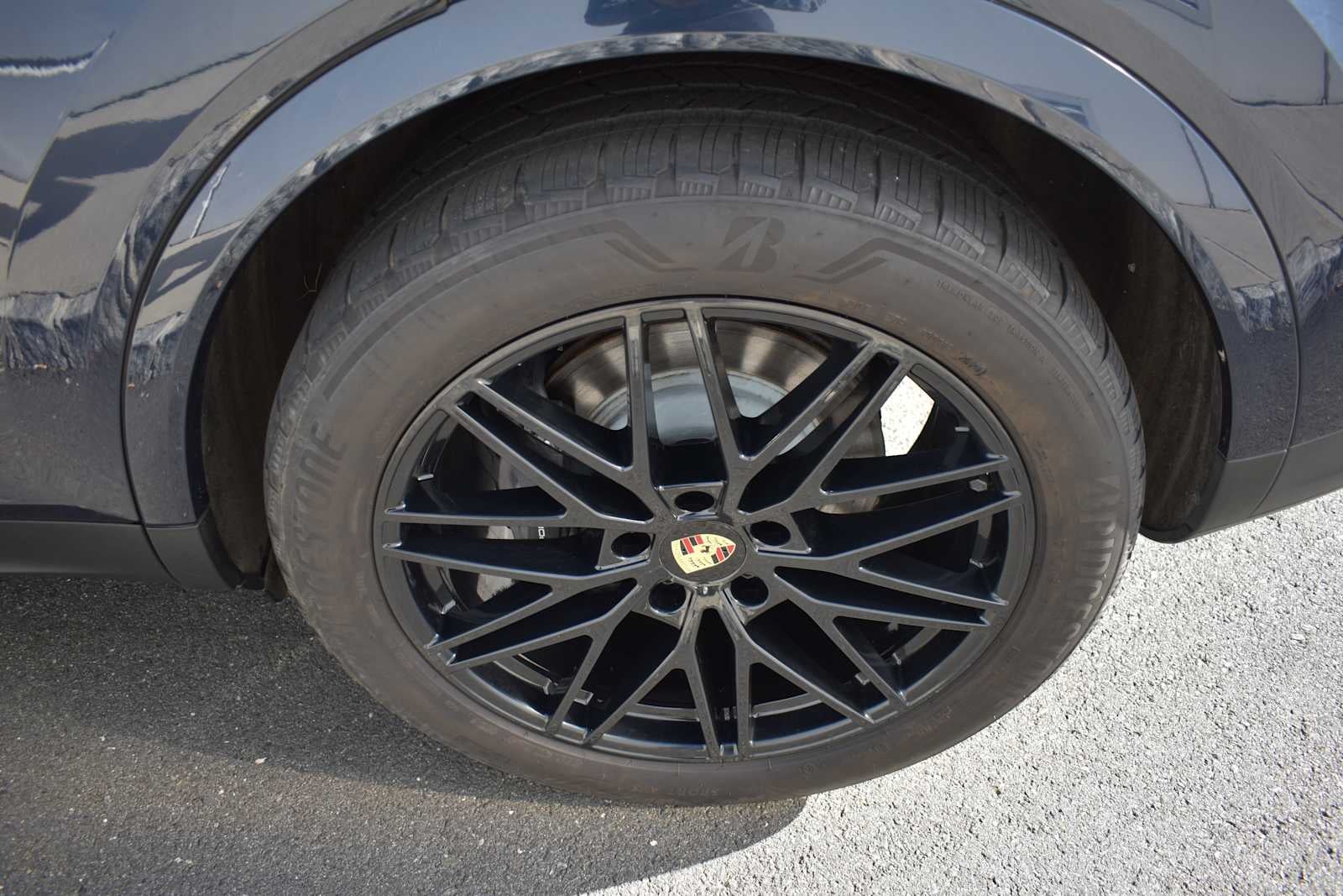 2024 Porsche Cayenne AWD