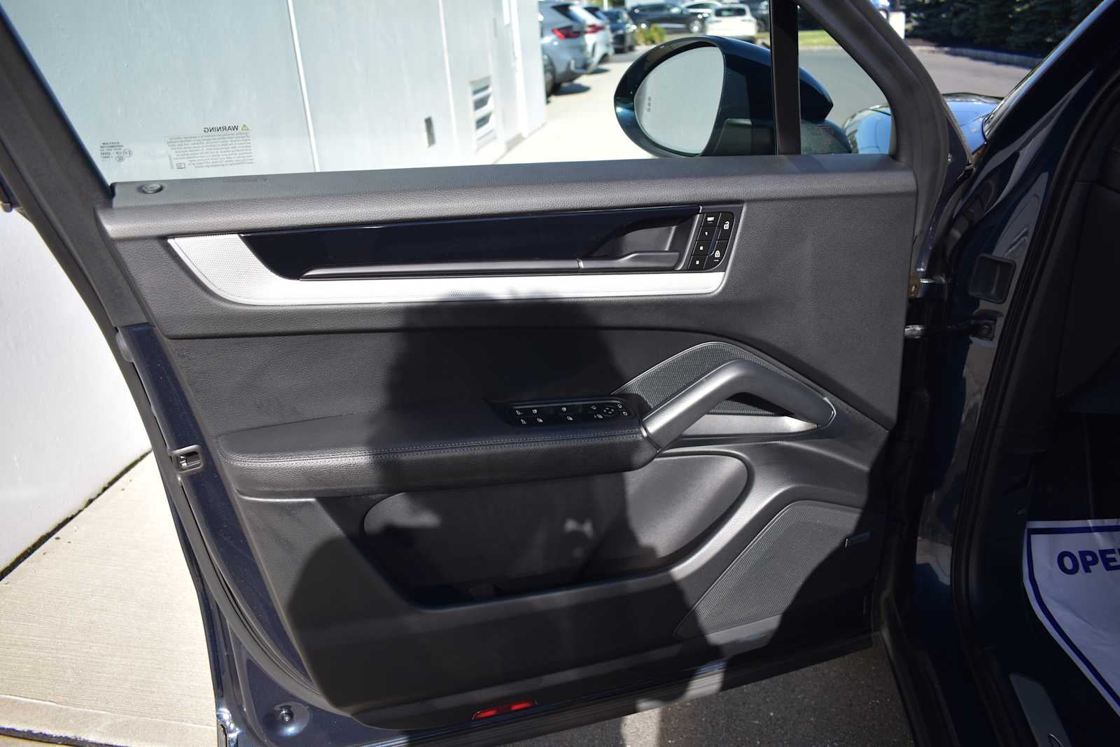 2024 Porsche Cayenne AWD