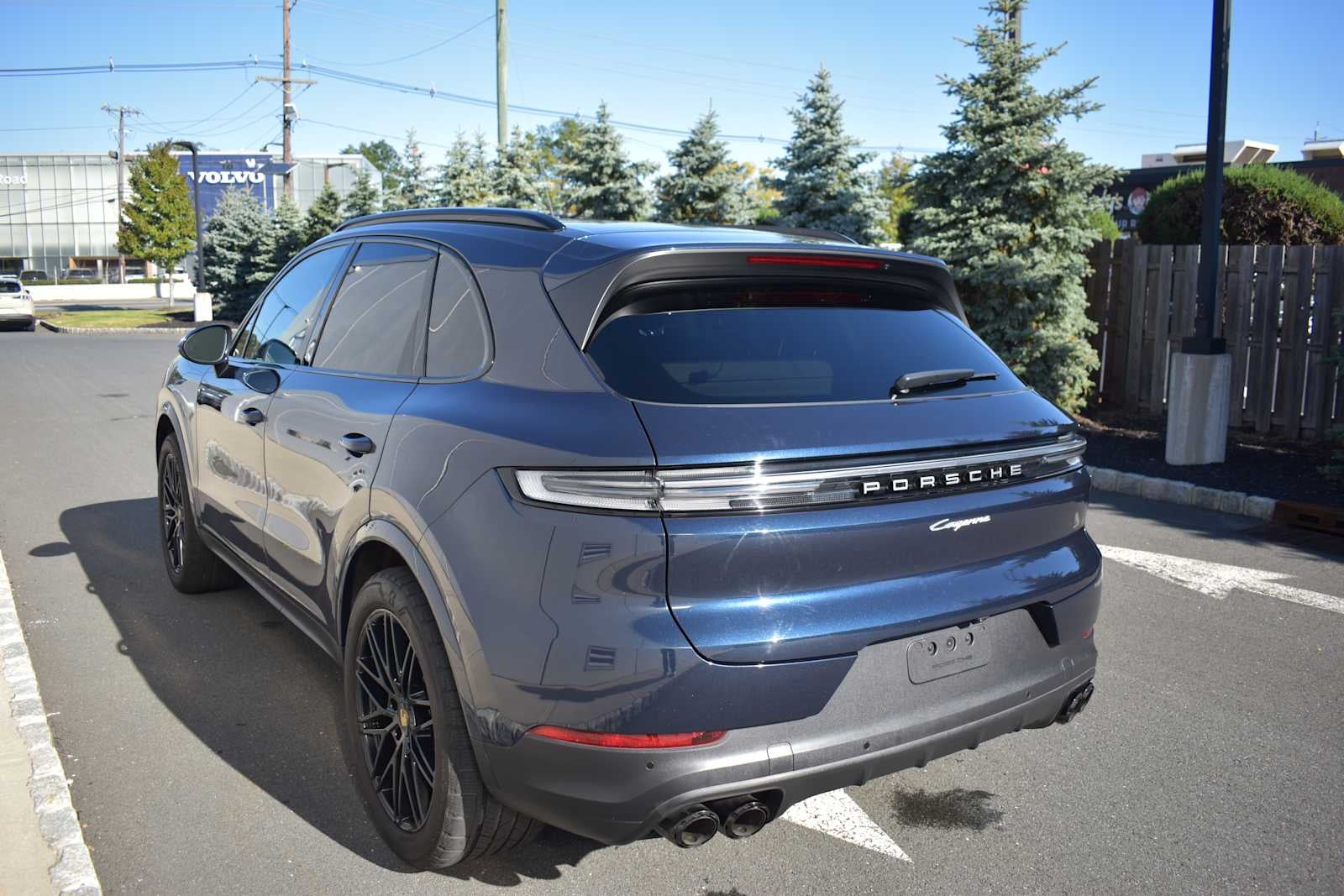 2024 Porsche Cayenne AWD