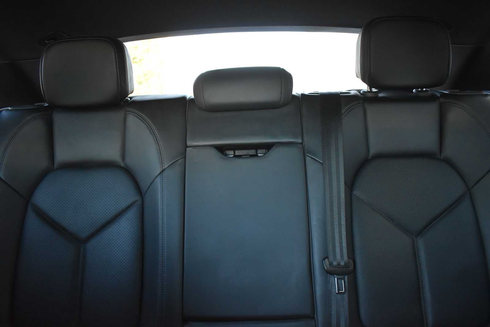 2021 Porsche Macan S AWD