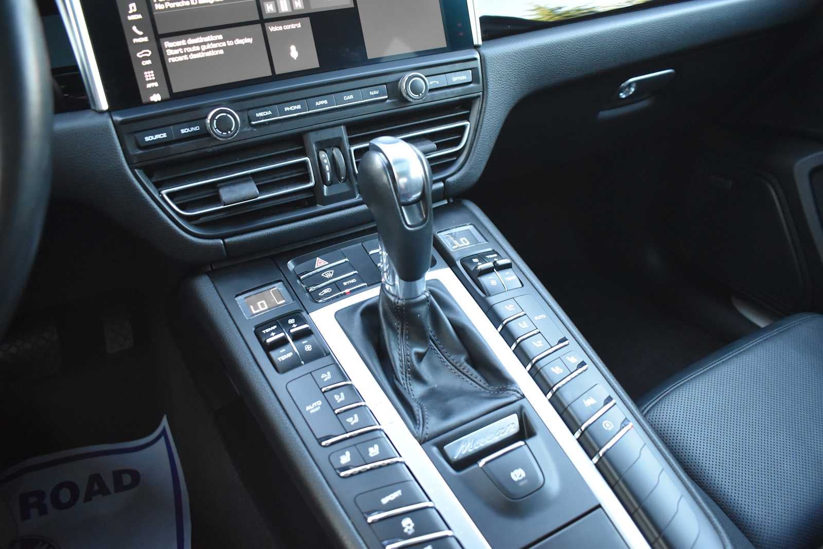 2021 Porsche Macan S AWD