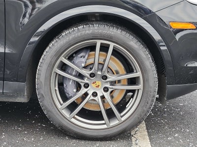 2023 Porsche Cayenne Coupe AWD