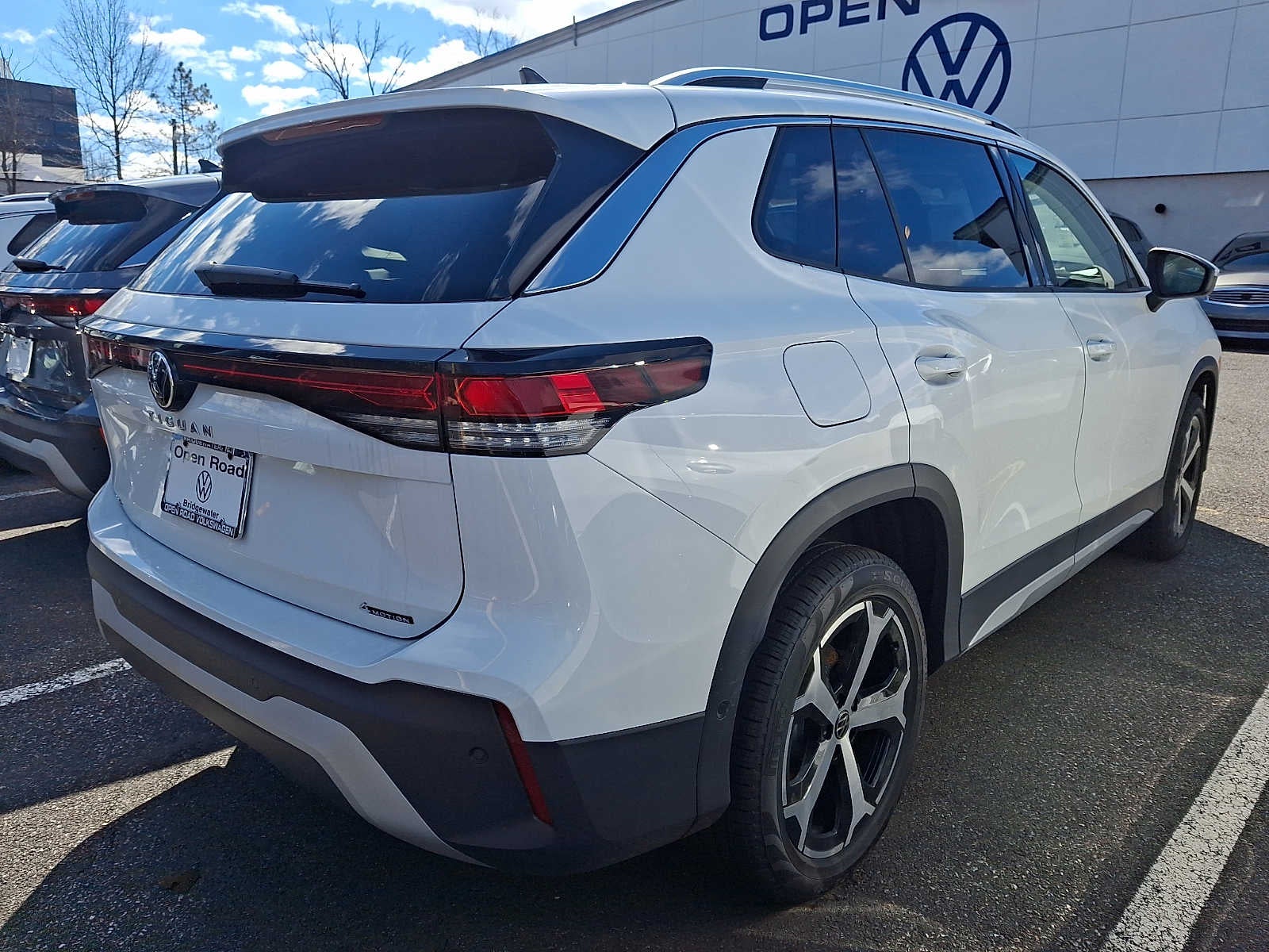 2026 Volkswagen Tiguan 2.0T SE 4MOTION