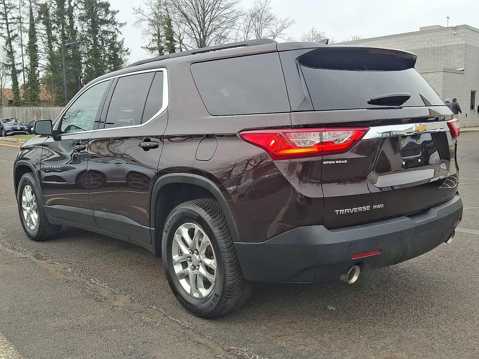 2021 Chevrolet Traverse AWD 4dr LT Cloth w/1LT