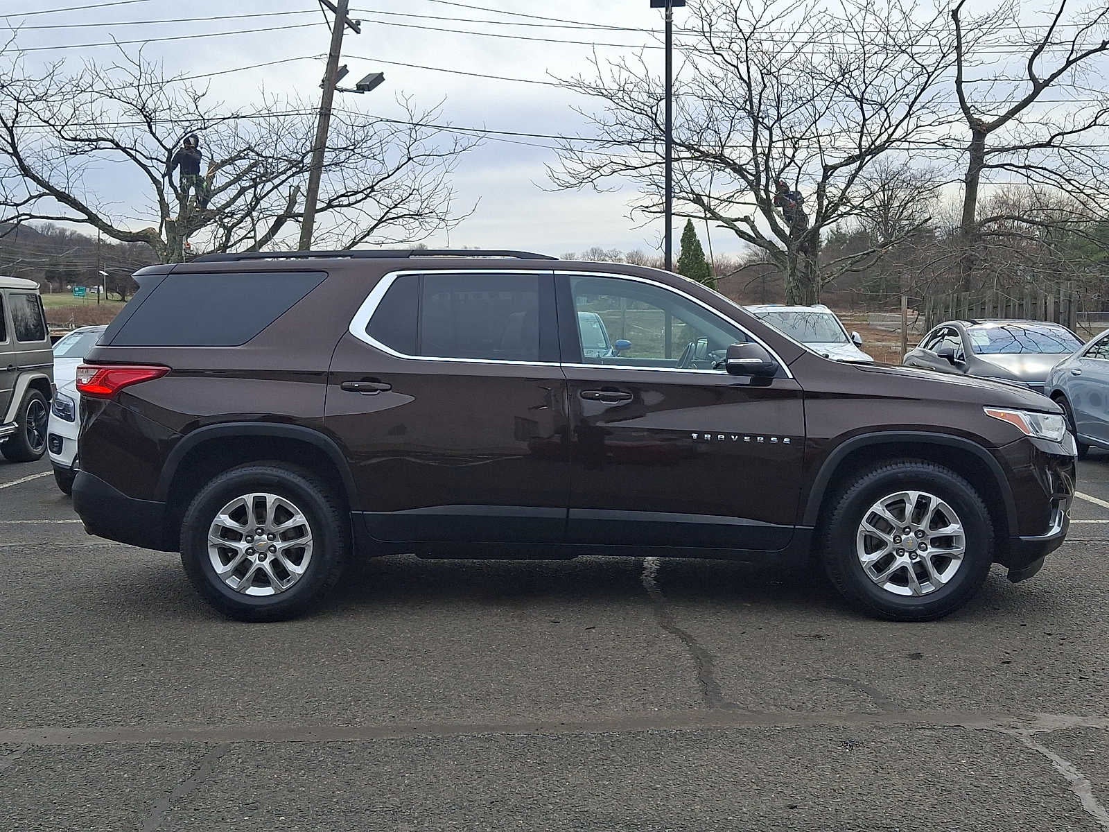 2021 Chevrolet Traverse AWD 4dr LT Cloth w/1LT