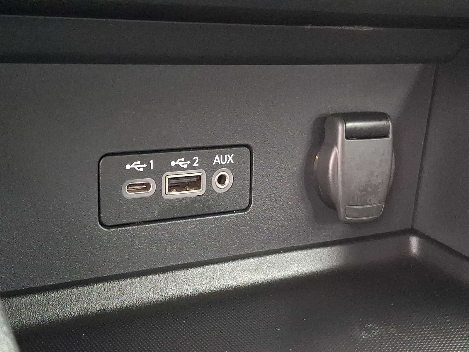 2022 Nissan Sentra SV CVT