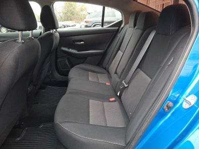 2022 Nissan Sentra SV CVT