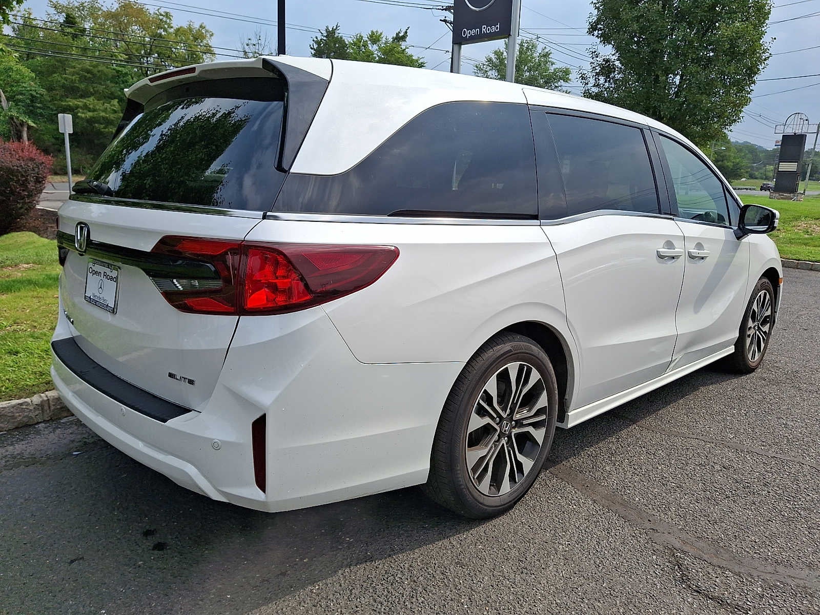 2025 Honda Odyssey Elite Auto