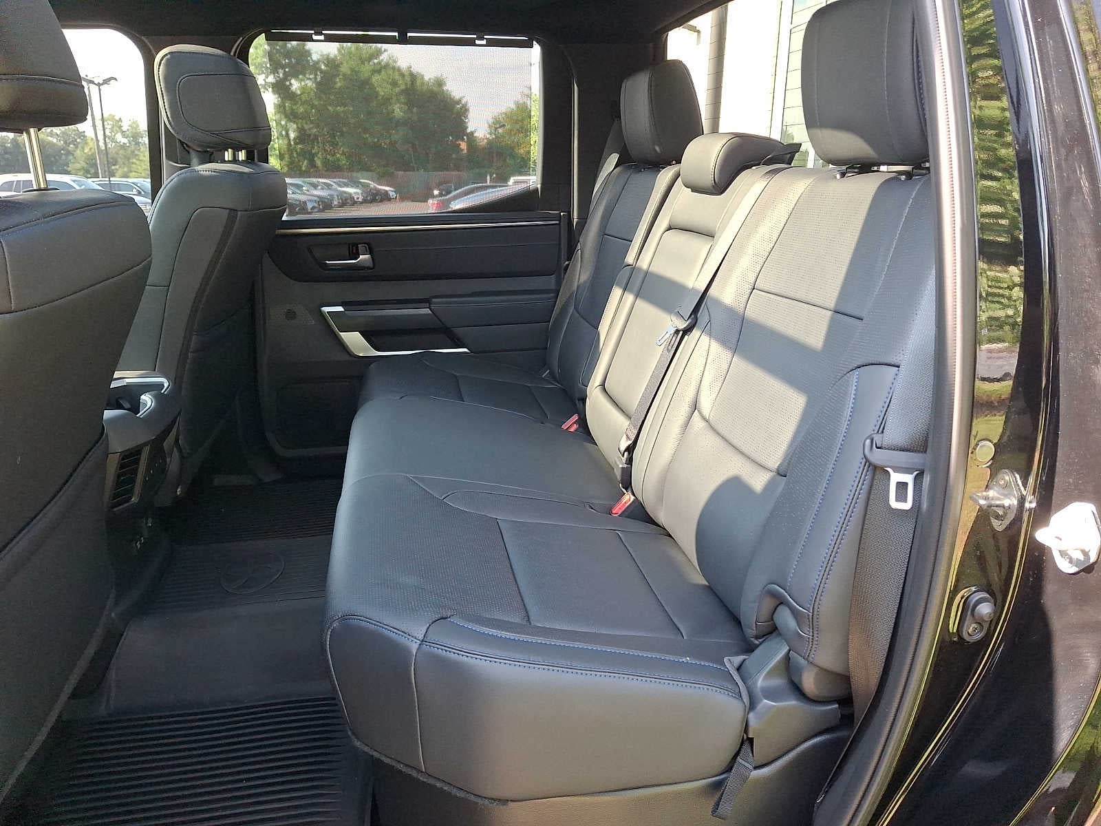 2024 Toyota Tundra Platinum CrewMax 5.5 Bed