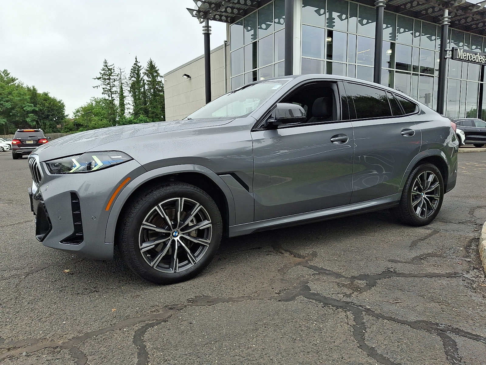 2024 BMW X6 xDrive40i Sports Activity Coupe