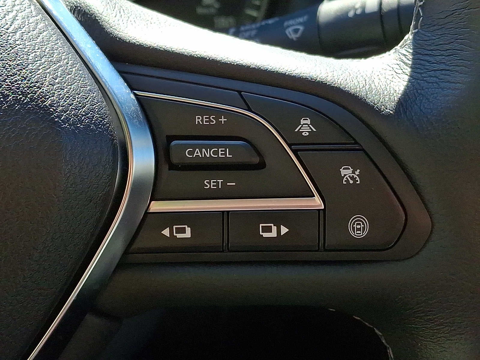 2023 INFINITI Q50 LUXE AWD