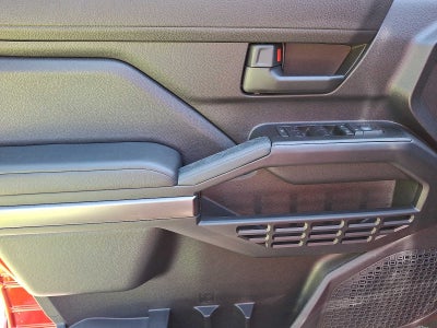 2025 Toyota 4Runner SR5 4WD