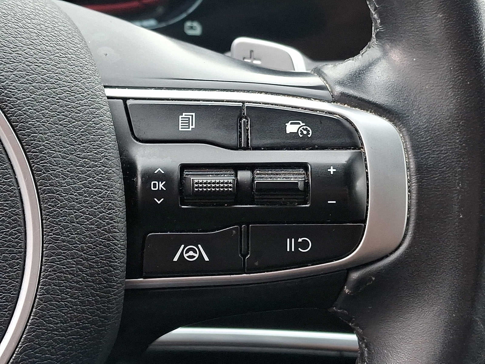 2023 Kia Sportage Hybrid EX AWD