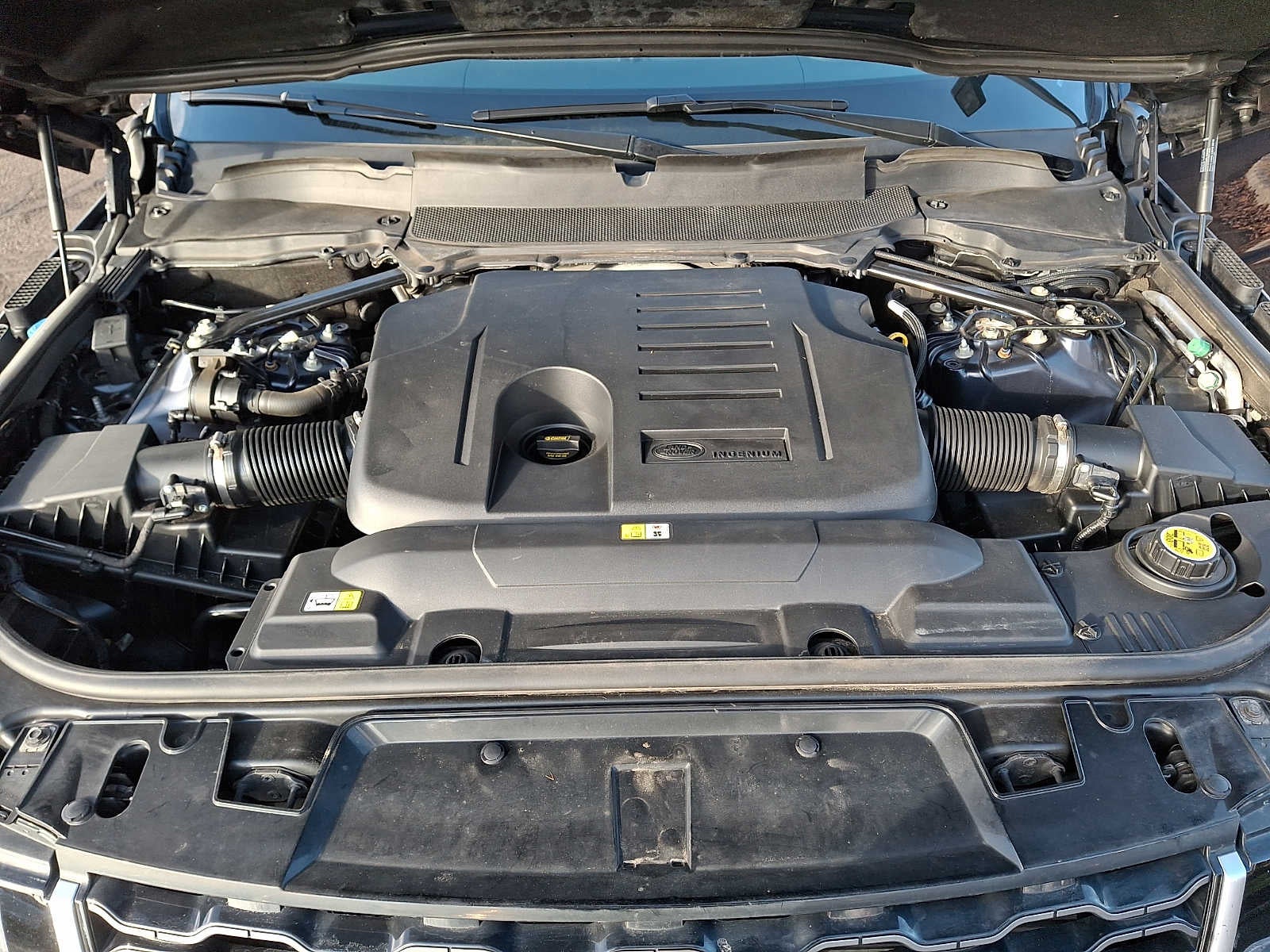 2020 Land Rover Range Rover Sport Turbo i6 MHEV HSE