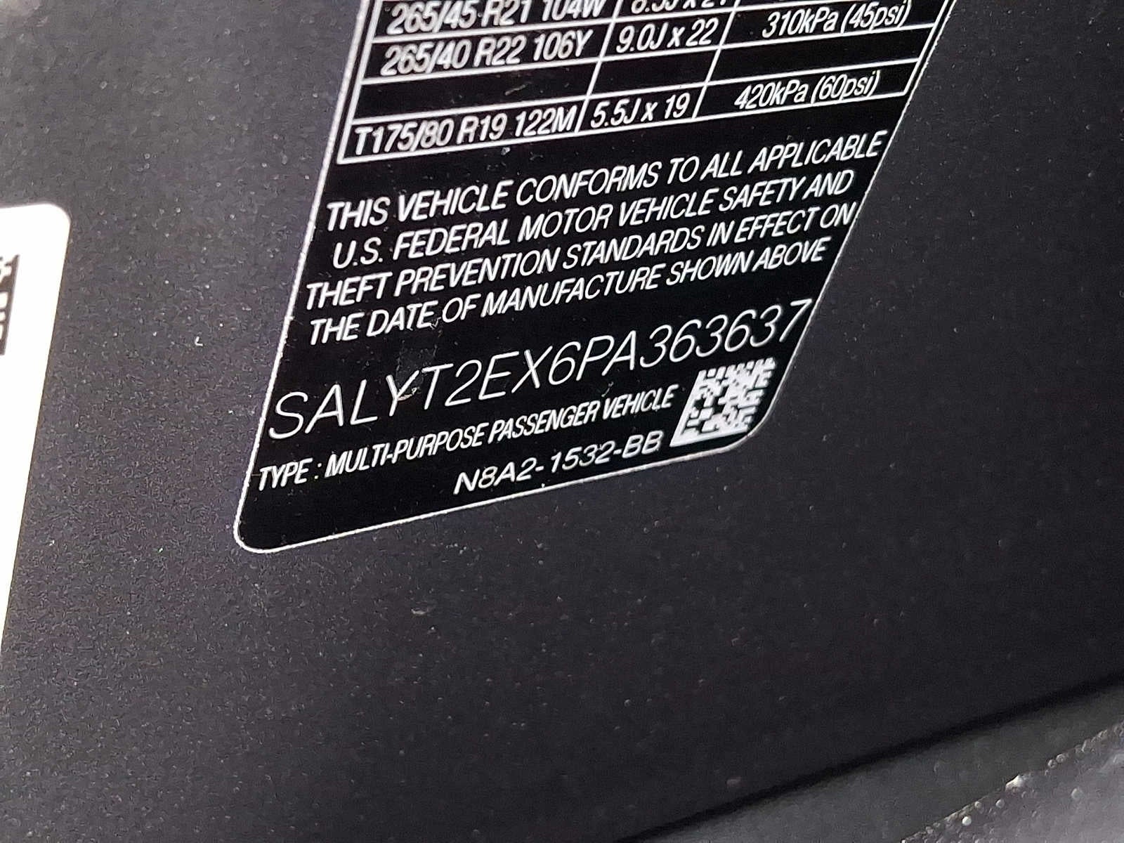 2023 Land Rover Range Rover Velar P250 R-Dynamic S