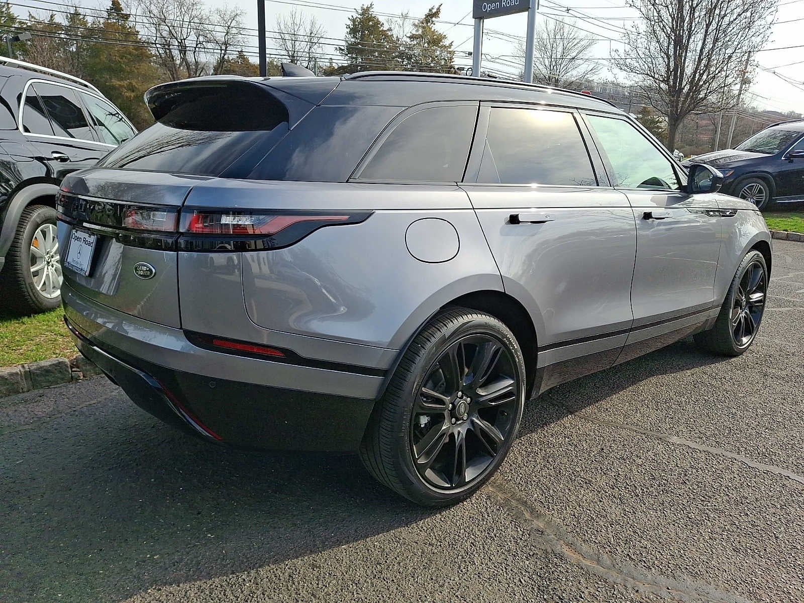 2023 Land Rover Range Rover Velar P250 R-Dynamic S
