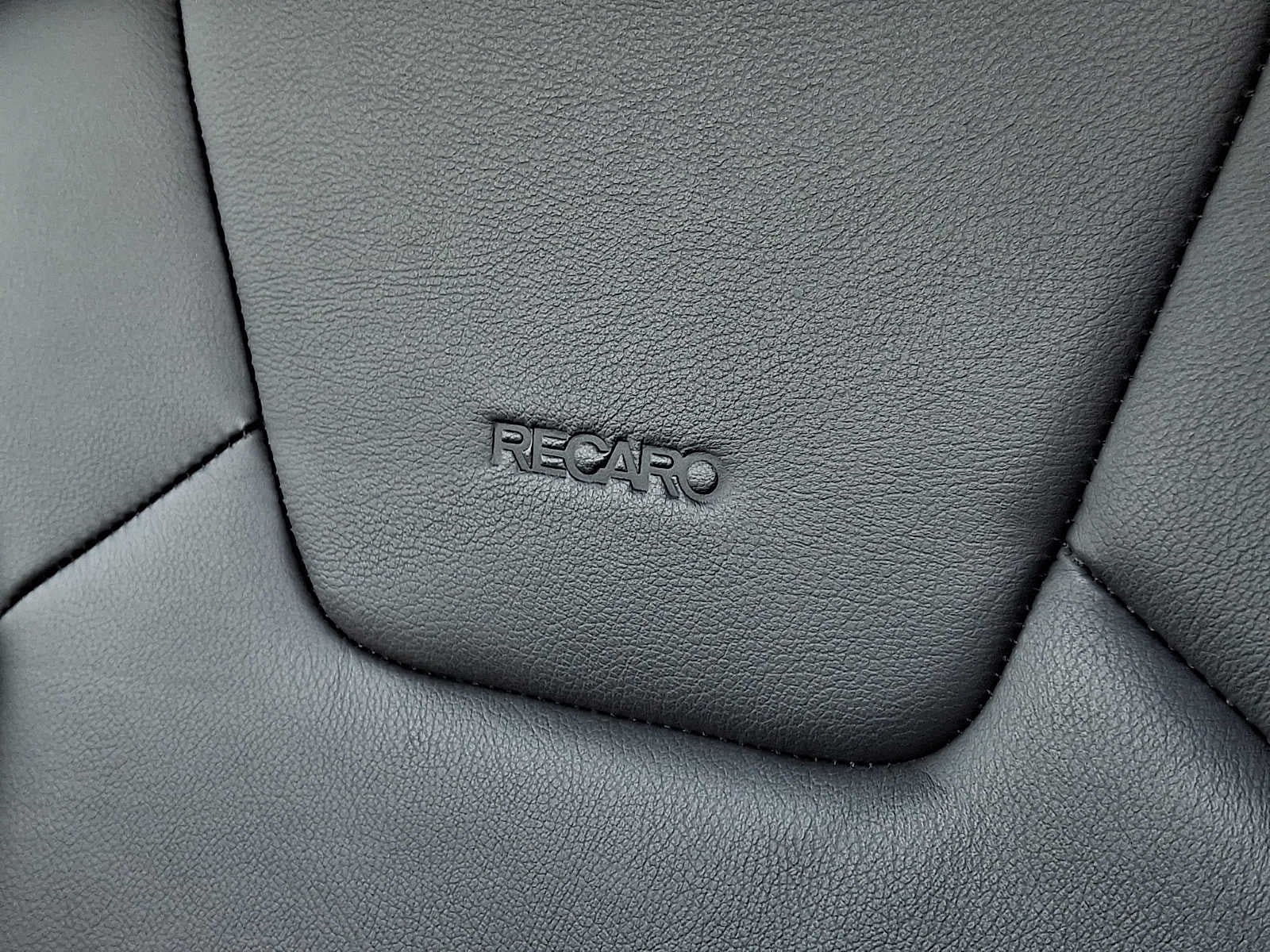2024 INEOS Grenadier Station Fieldmaster Edition 4x4