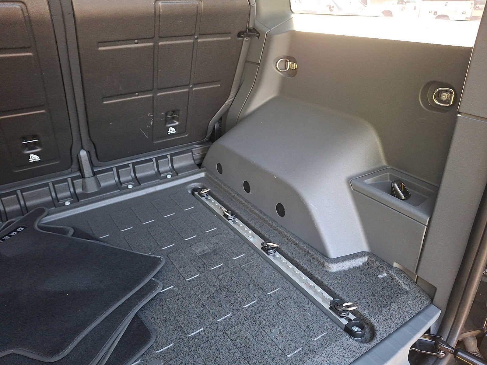 2024 INEOS Grenadier Station Fieldmaster Edition 4x4