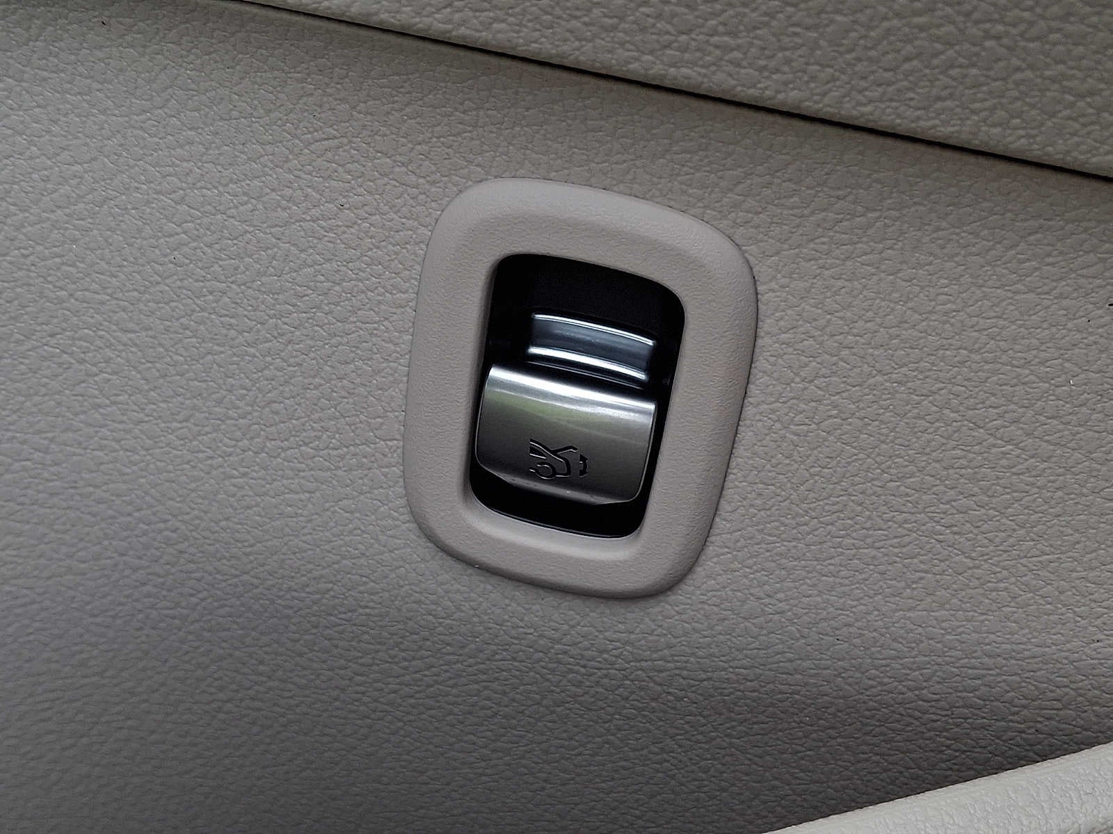 2025 Mercedes-Benz C-Class C 300 4MATIC® Sedan