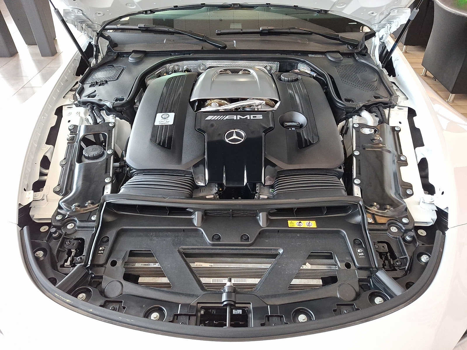 2025 Mercedes-Benz SL-Class AMG® SL 63 S E Performance Roadster