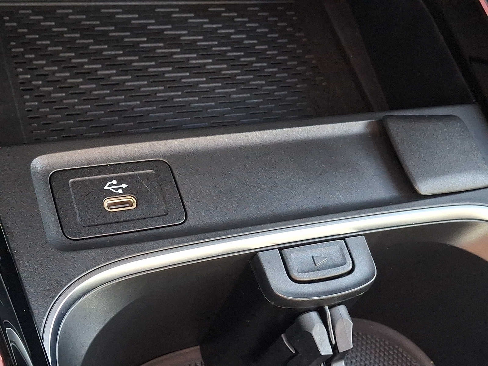 2026 Mercedes-Benz GLB GLB 250 4MATIC® SUV