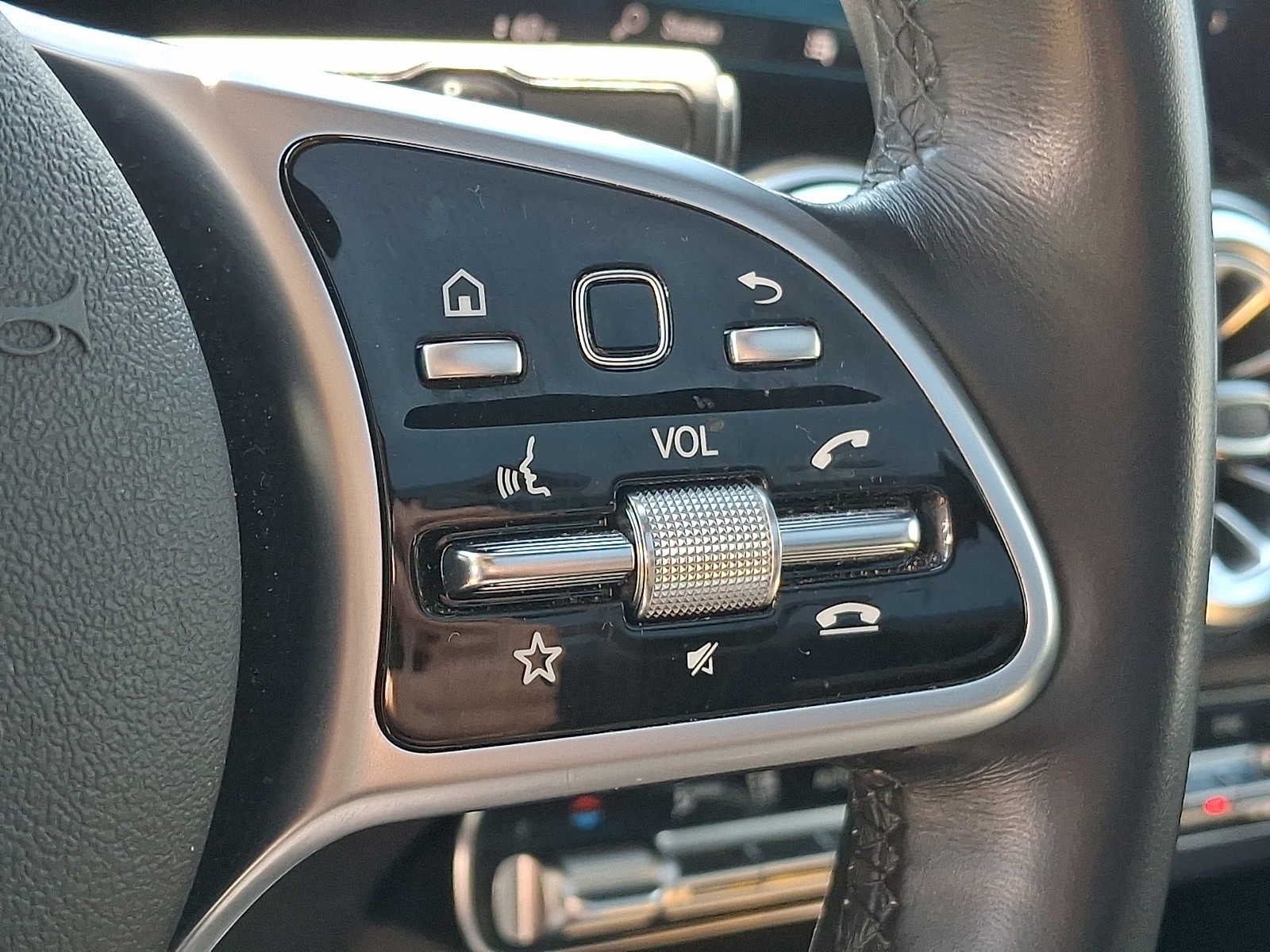 2023 Mercedes-Benz GLB GLB 250 4MATIC® SUV