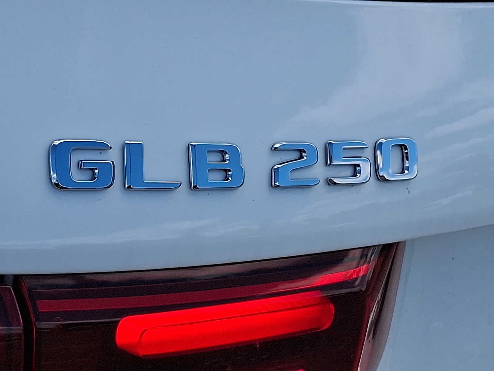 2026 Mercedes-Benz GLB GLB 250 4MATIC® SUV