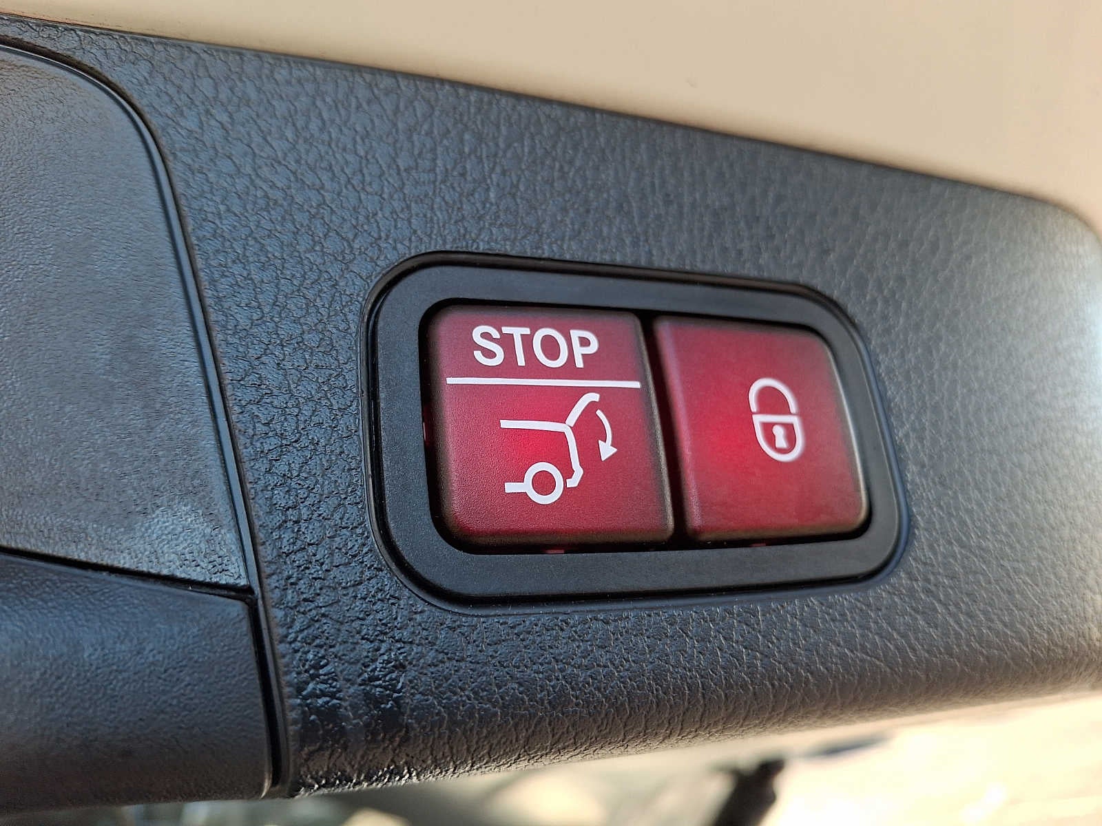 2026 Mercedes-Benz GLB GLB 250 4MATIC® SUV