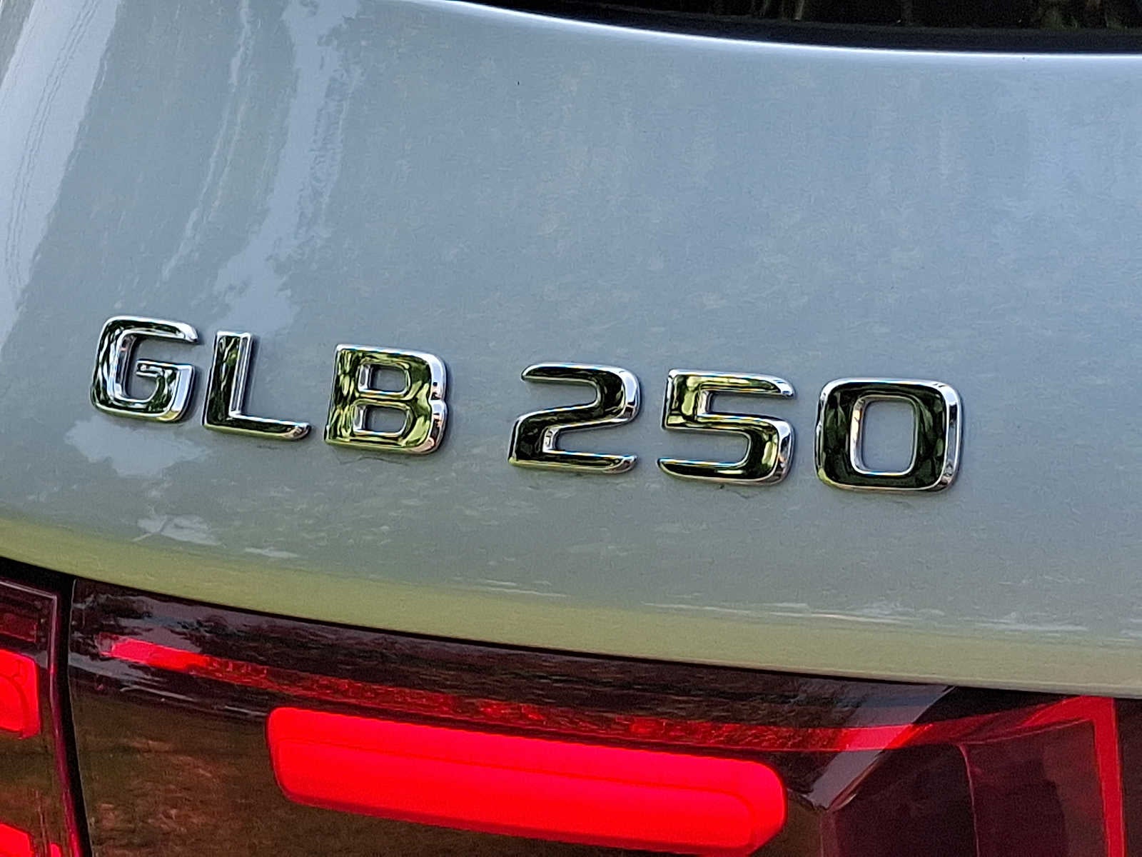 2026 Mercedes-Benz GLB GLB 250 4MATIC® SUV