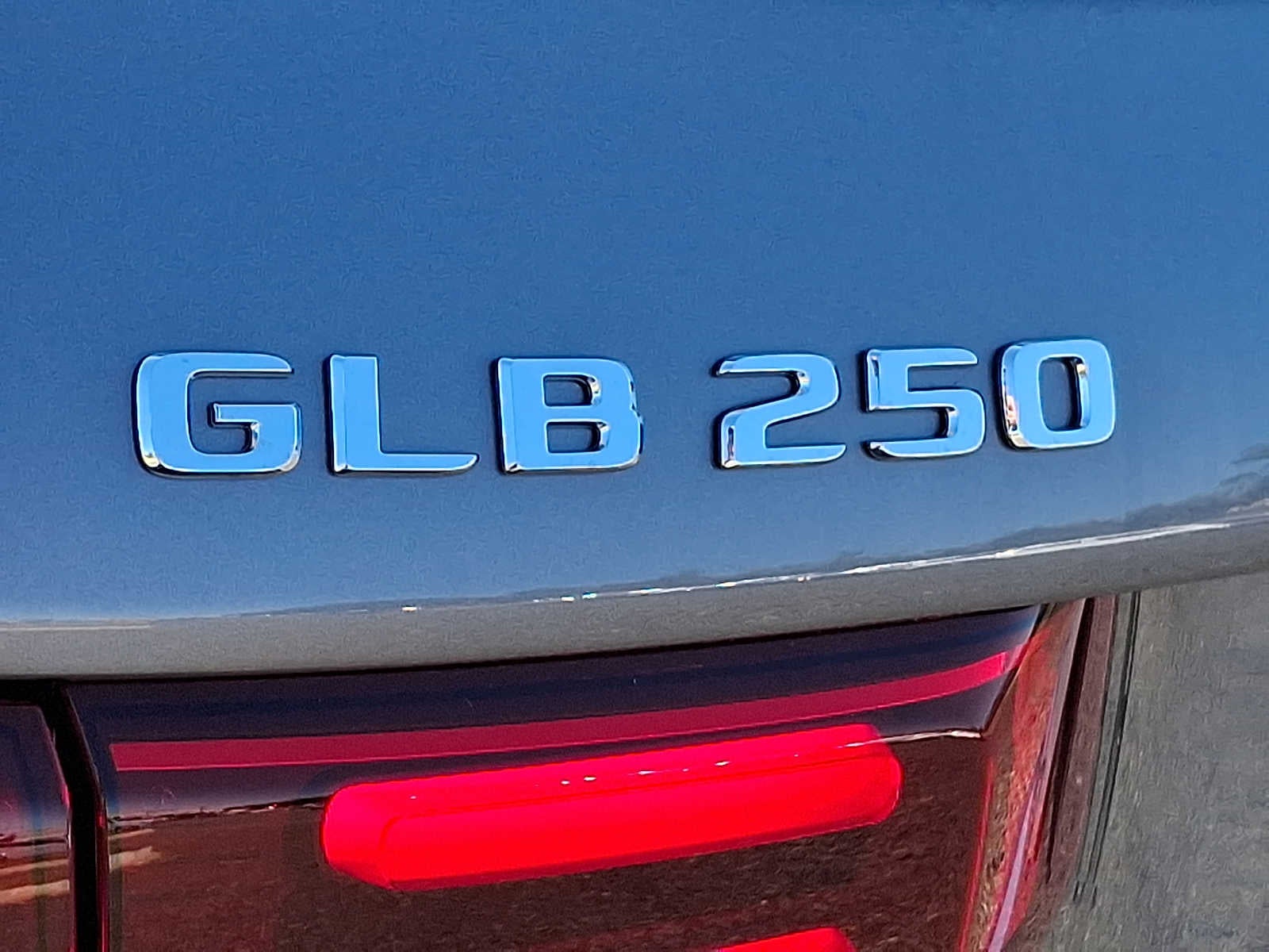 2026 Mercedes-Benz GLB GLB 250 4MATIC® SUV