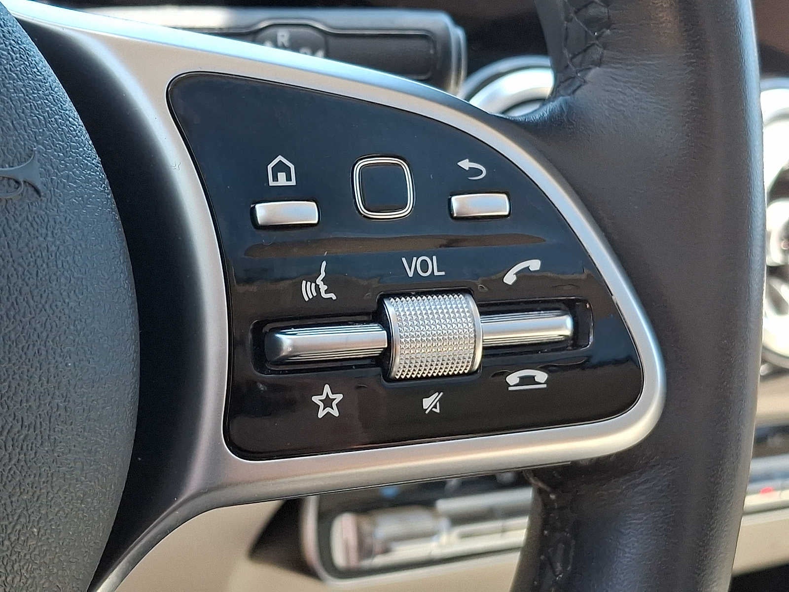 2023 Mercedes-Benz GLB GLB 250 4MATIC® SUV