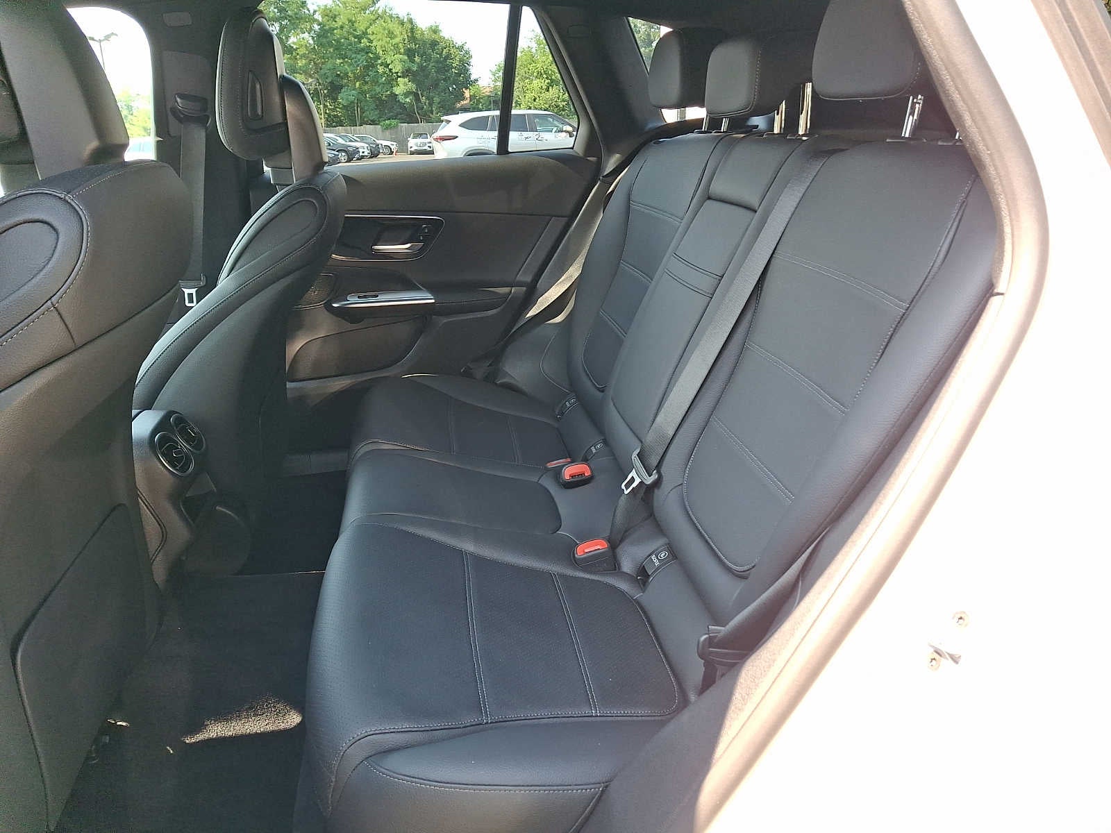 2025 Mercedes-Benz GLC GLC 300 4MATIC® SUV