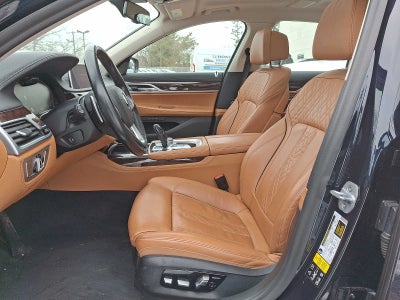 2020 BMW 7 Series 750i xDrive Sedan