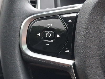 2024 Volvo XC90 B6 AWD Ultimate Bright Theme 7P