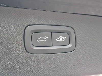 2024 Volvo XC90 B6 AWD Ultimate Bright Theme 7P