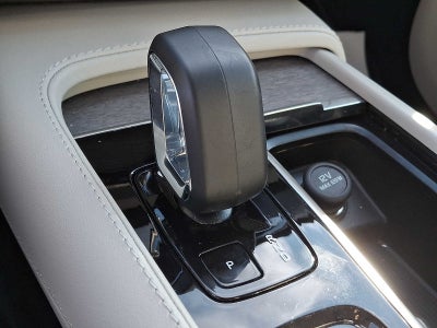 2024 Volvo XC90 B5 AWD Plus Bright Theme 7P