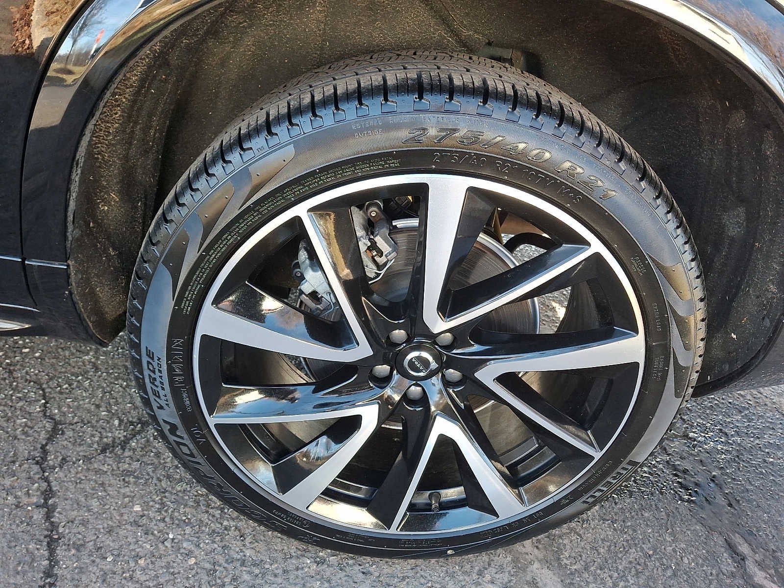 2024 Volvo XC90 B5 AWD Plus Bright Theme 7P