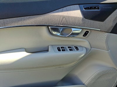 2024 Volvo XC90 B5 AWD Plus Bright Theme 7P