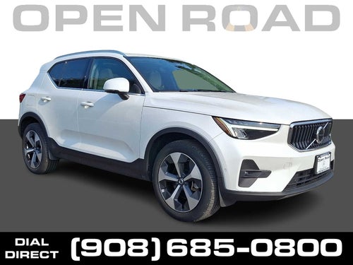 2023 Volvo XC40 B5 AWD Plus Bright Theme