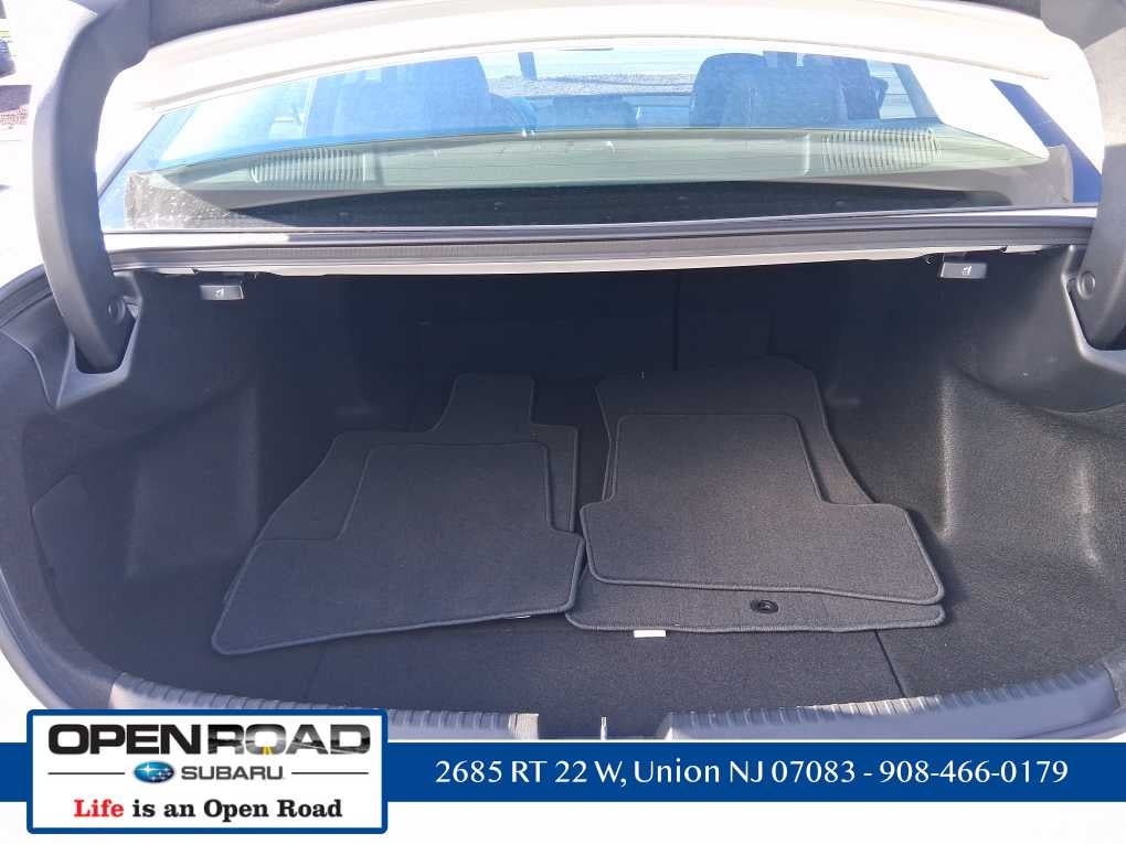 2023 Acura TLX w/Technology Package