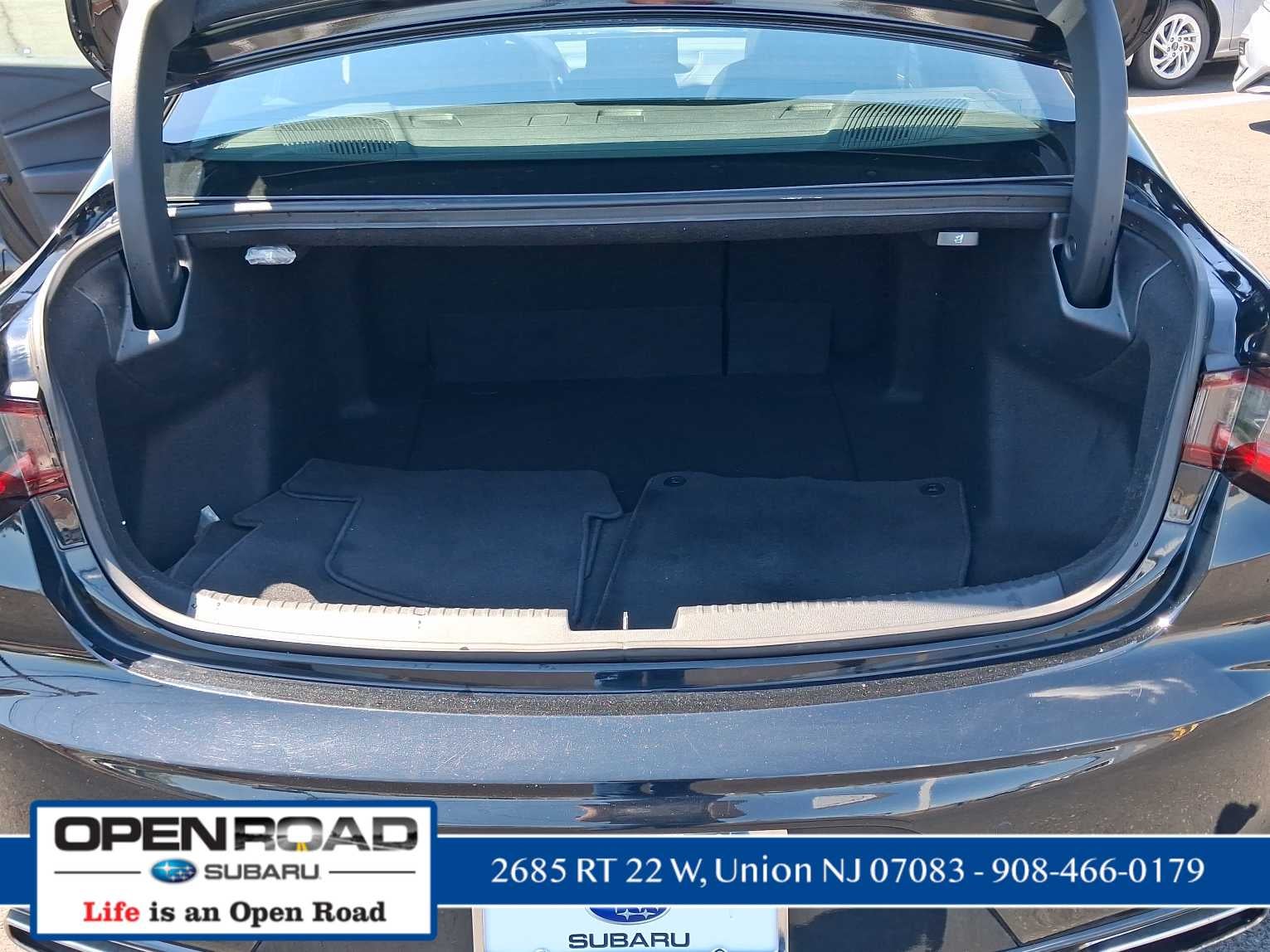 2023 Acura TLX w/A-Spec Package
