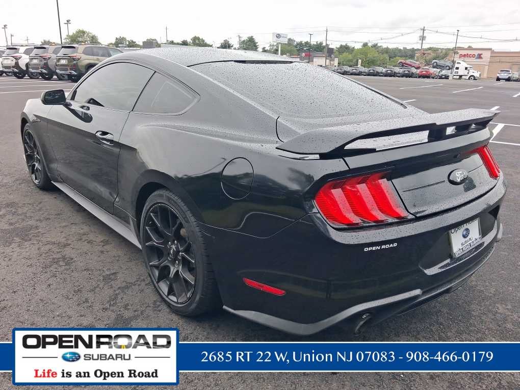 2018 Ford Mustang EcoBoost
