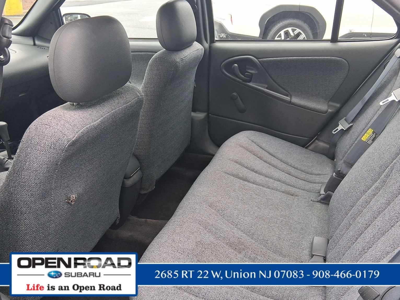 2003 Chevrolet Cavalier Base