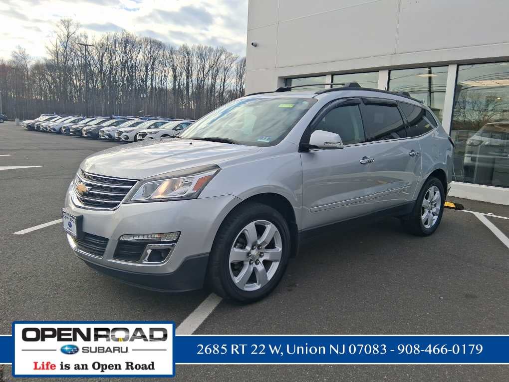 2017 Chevrolet Traverse LT