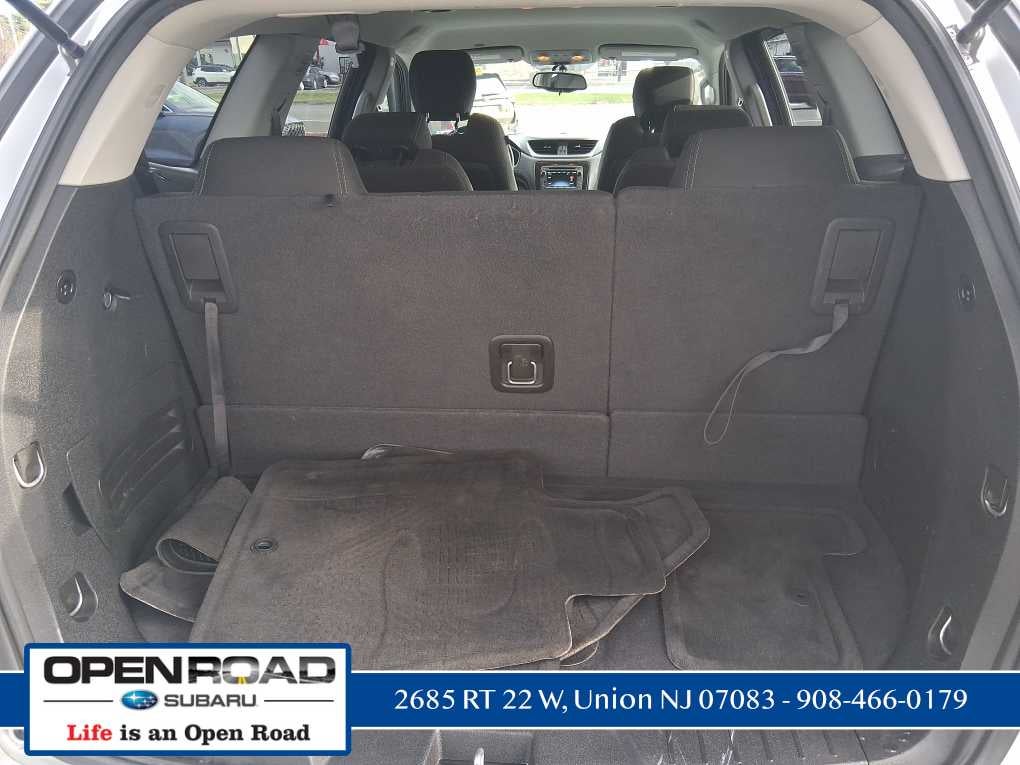 2017 Chevrolet Traverse LT