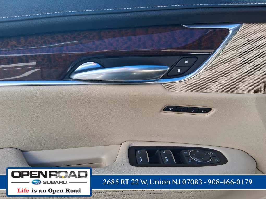 2018 Cadillac XT5 Luxury AWD