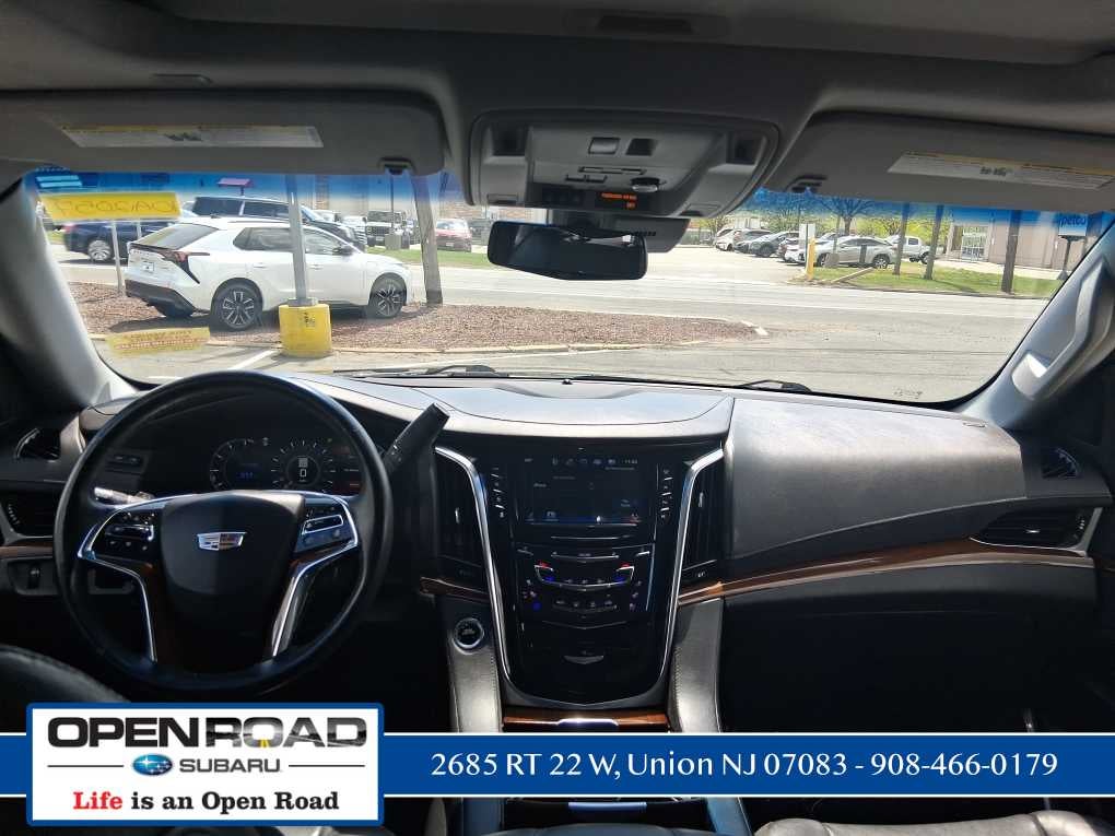 2020 Cadillac Escalade Luxury