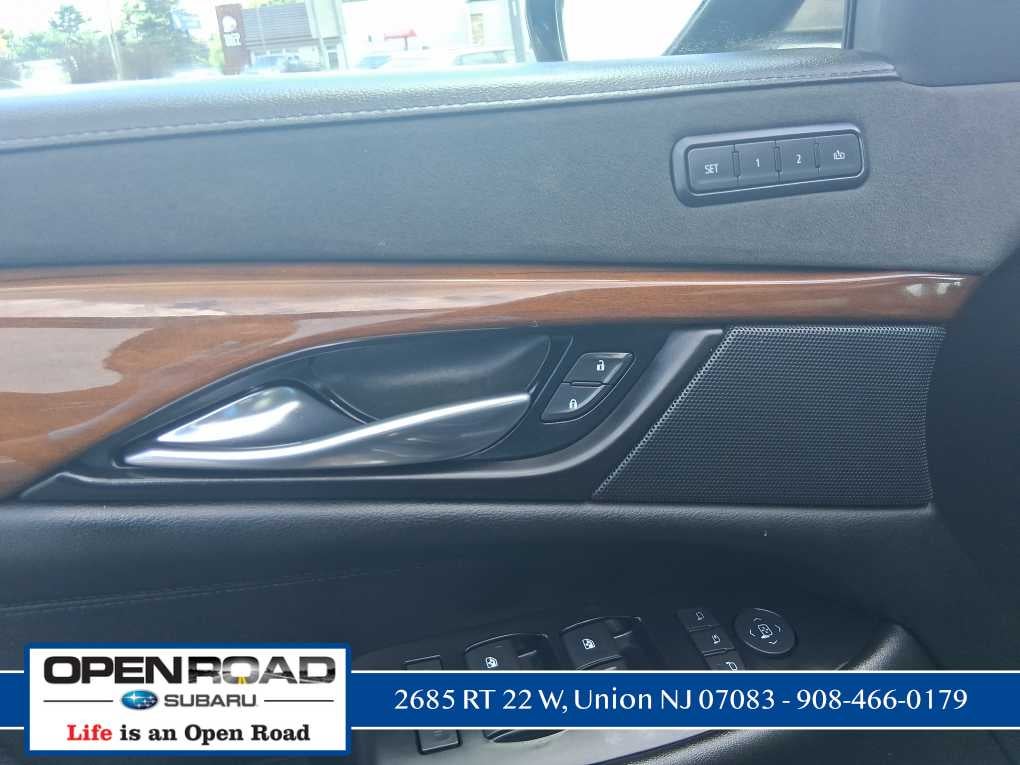 2020 Cadillac Escalade Luxury