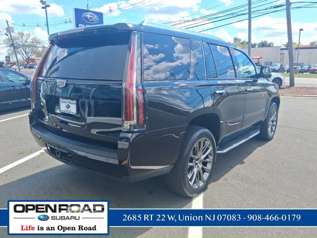 2020 Cadillac Escalade Luxury
